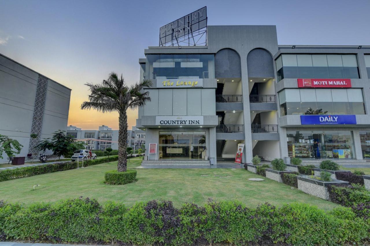 Country Inn Hotels & Resorts Vrindavan Exterior photo