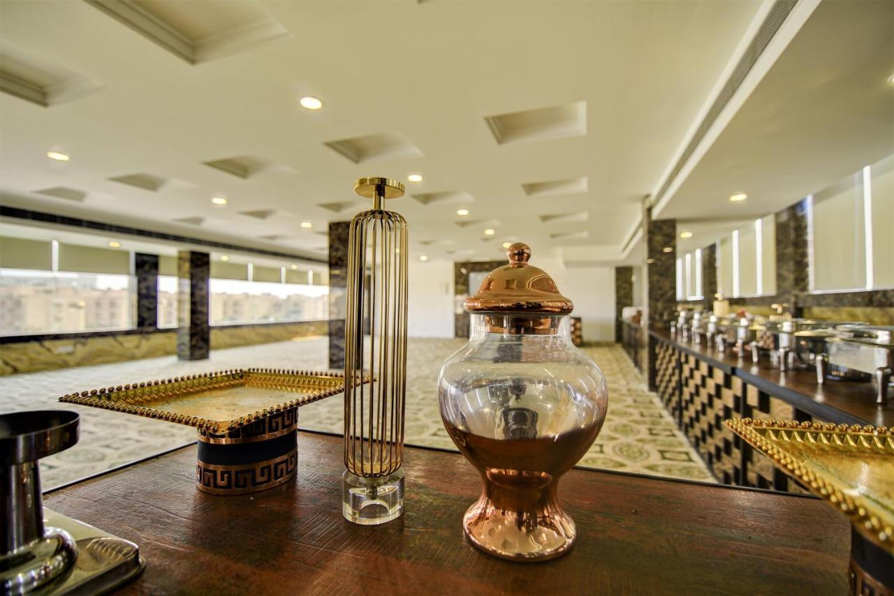 Country Inn Hotels & Resorts Vrindavan Exterior photo